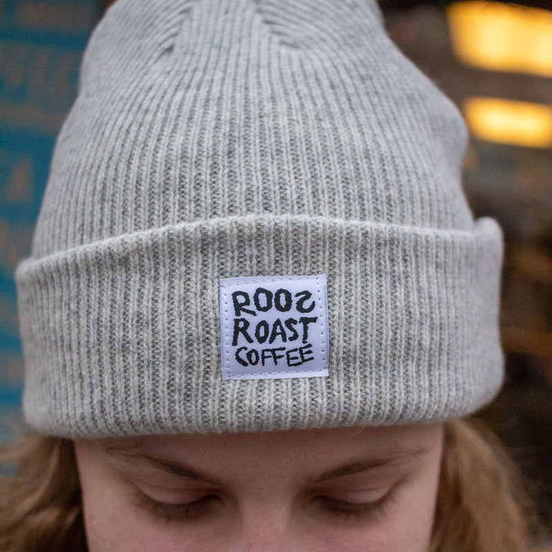 grey beanie by roosroast